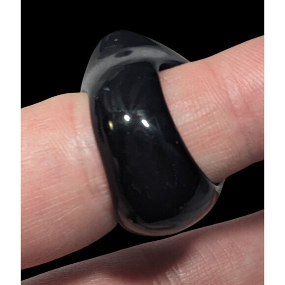 Glam Goth Faceted Teardrop Heavy Black Ring Size 8 1/2 - Picture 6 of 9